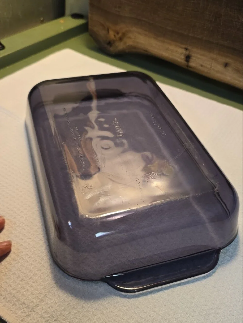 Vintage Pyrex, Amethyst Rectangular Glass Baking Dish, 11x7